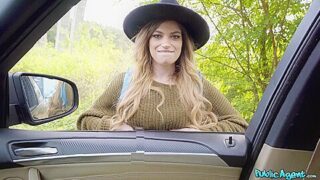 Hitchhiker Sucks Big Dick For Ride – Nicole Rae